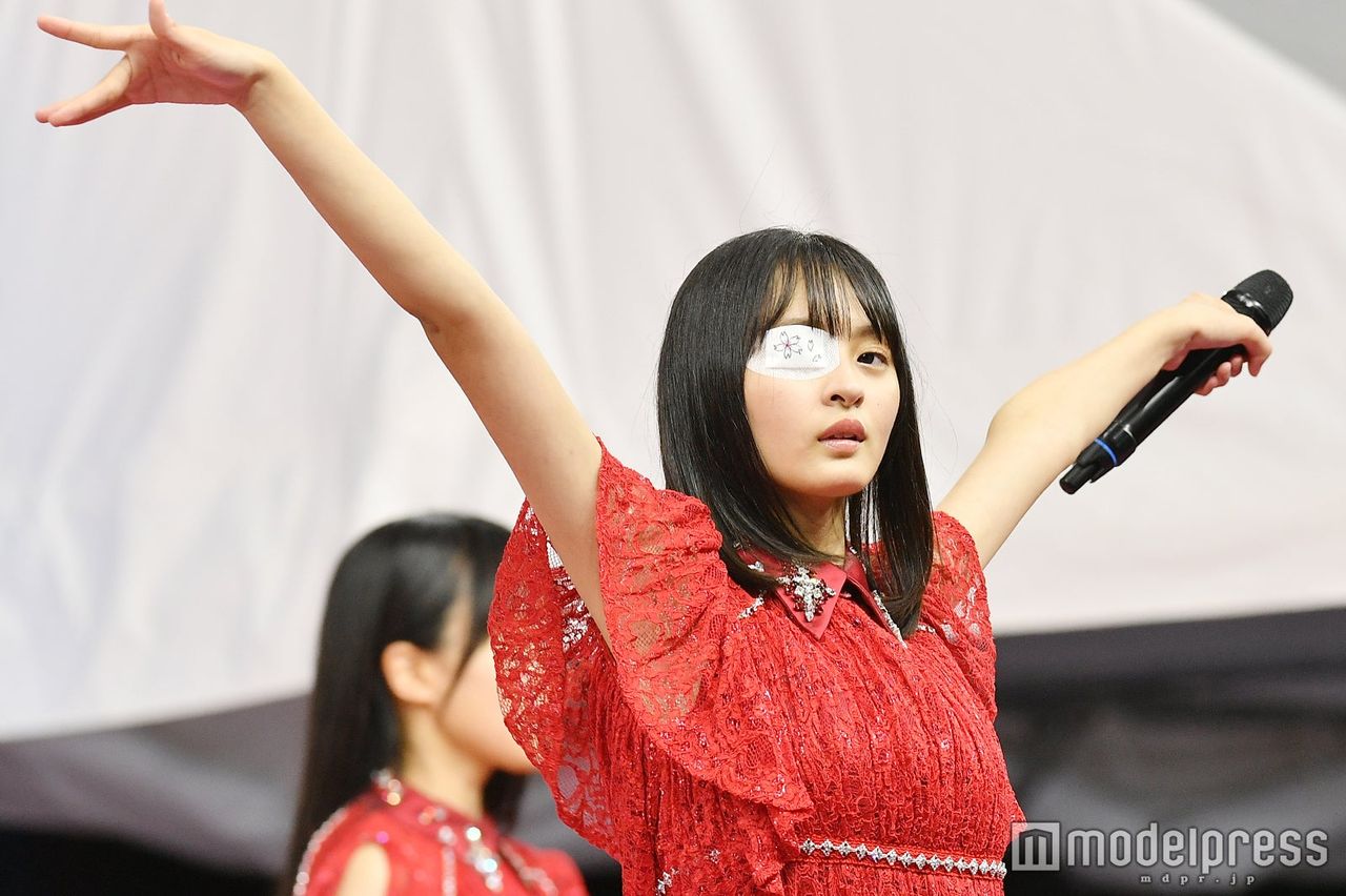乃木坂46 桜 と書かれた眼帯を付けて舞う遠藤さくらがこちら 乃木坂46まとめたいよ 乃木坂46 桜 と書かれた眼帯を付けて舞う遠藤さくらがこちら 乃木坂46まとめたいよ