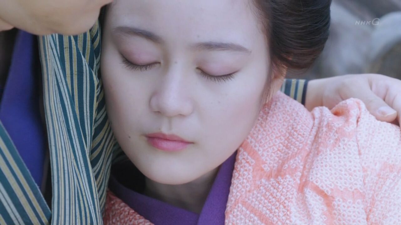 乃木坂46 バカリズムと向井理に抱きしめられる生田絵梨花がこちら 乃木坂46まとめたいよ 乃木坂46 バカリズムと向井理に抱きしめられる生田絵梨花がこちら 乃木坂46まとめたいよ