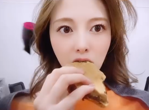乃木坂46 鯛焼きになりたい 白石麻衣のモグモグ動画が可愛すぎるwwwww 2ch坂道まとめアンテナ 乃木坂46 鯛焼きになりたい 白石麻衣のモグモグ動画が可愛すぎるwwwww 2ch坂道まとめアンテナ