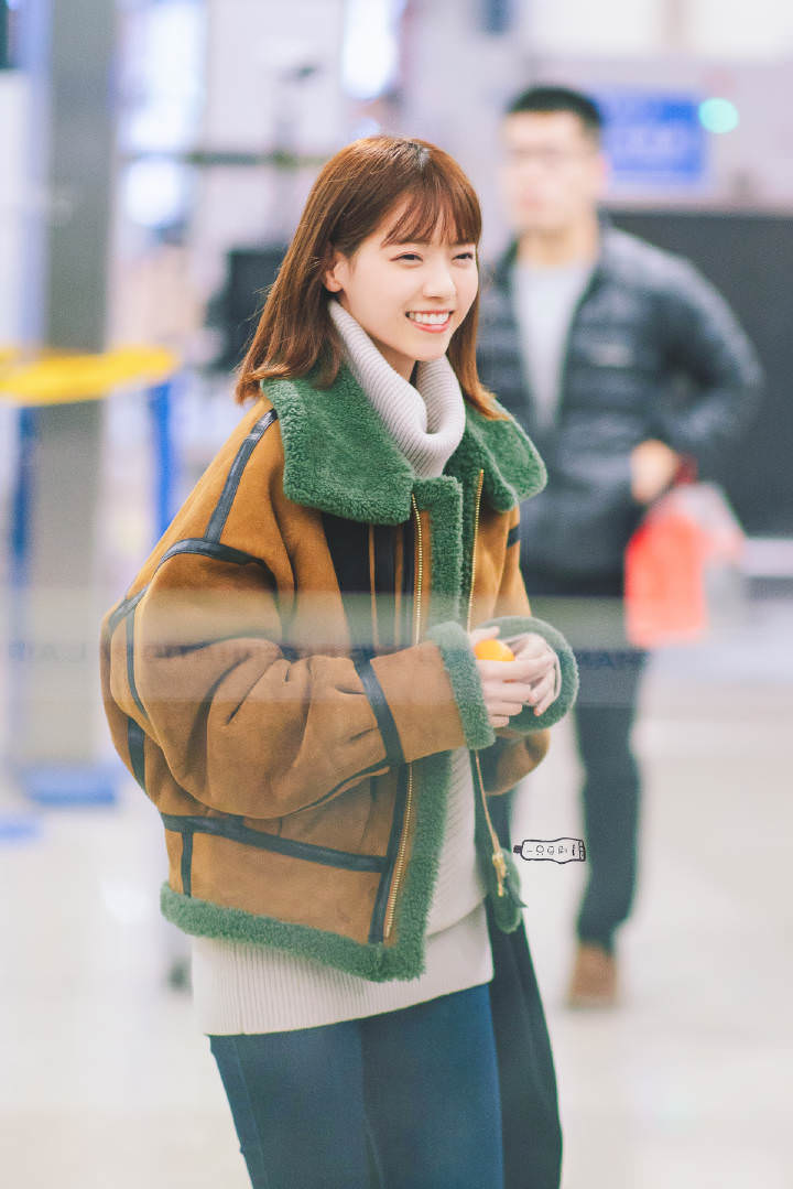 西野七瀬 30万円のコート を羽織る 乃木坂46 乃木坂46まとめたいよ