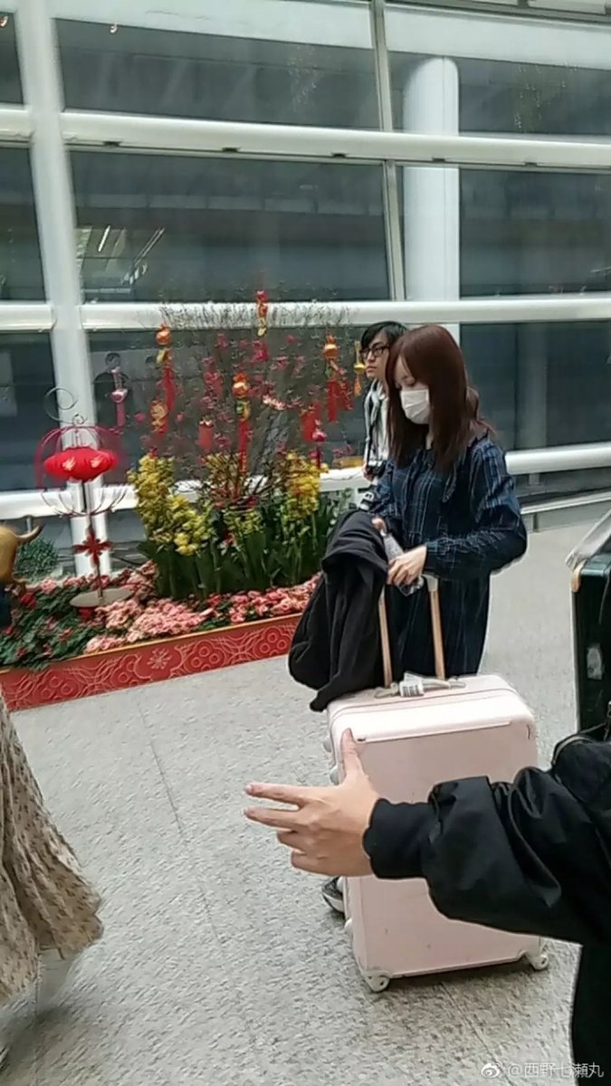 香港空港 に到着した乃木坂ちゃんの様子がこちら 乃木坂46 乃木坂46まとめたいよ 香港空港 に到着した乃木坂ちゃんの様子がこちら 乃木坂46 乃木坂46まとめたいよ