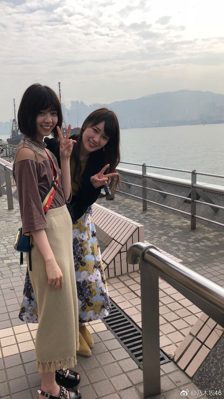 西野七瀬 香港で P を披露 乃木坂46 乃木坂46まとめたいよ 西野七瀬 香港で P を披露 乃木坂46 乃木坂46まとめたいよ