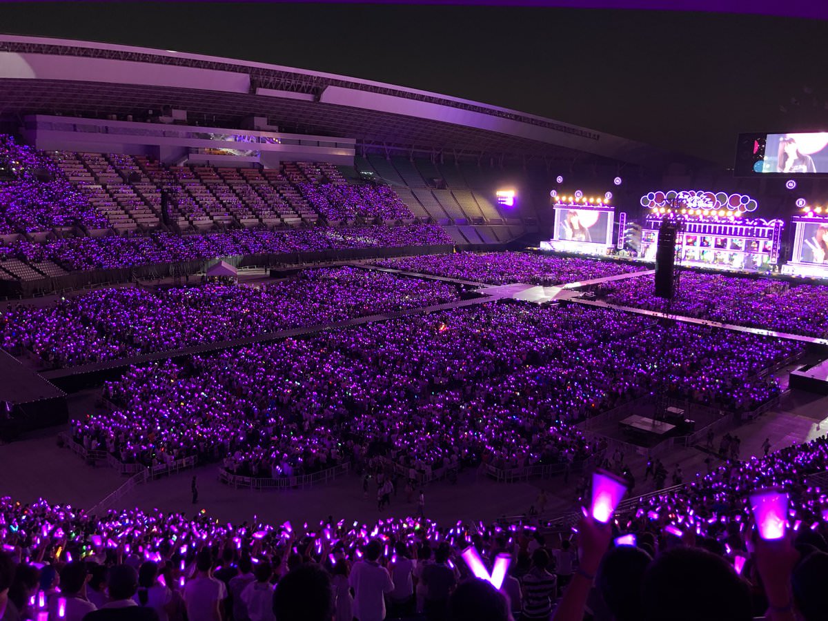 紫一色 に染まった ヤンマースタジアム長居 の美しい風景がこちら 乃木坂46 乃木坂46まとめたいよ 紫一色 に染まった ヤンマースタジアム長居 の美しい風景がこちら 乃木坂46 乃木坂46まとめたいよ