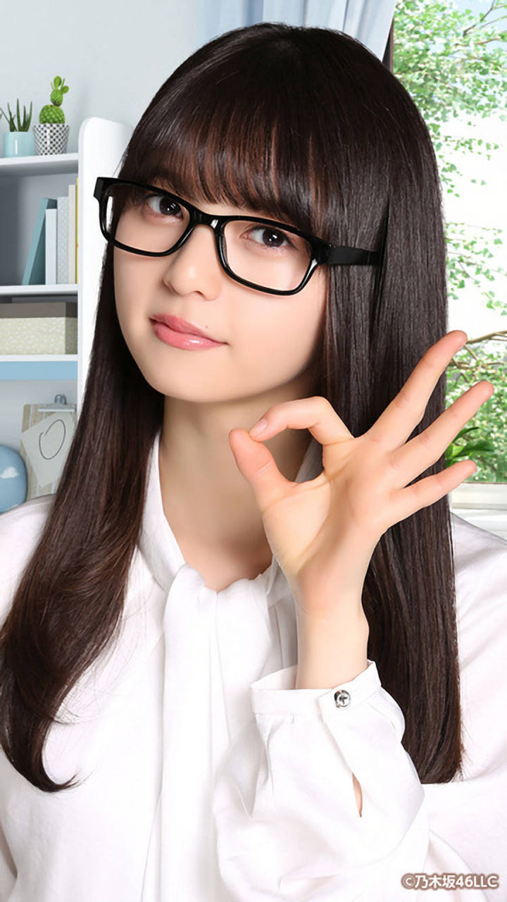 乃木坂46 眼鏡をかけた齋藤飛鳥さん 結局何やっても似合うという 乃木坂46まとめたいよ 乃木坂46 眼鏡をかけた齋藤飛鳥さん 結局何やっても似合うという 乃木坂46まとめたいよ