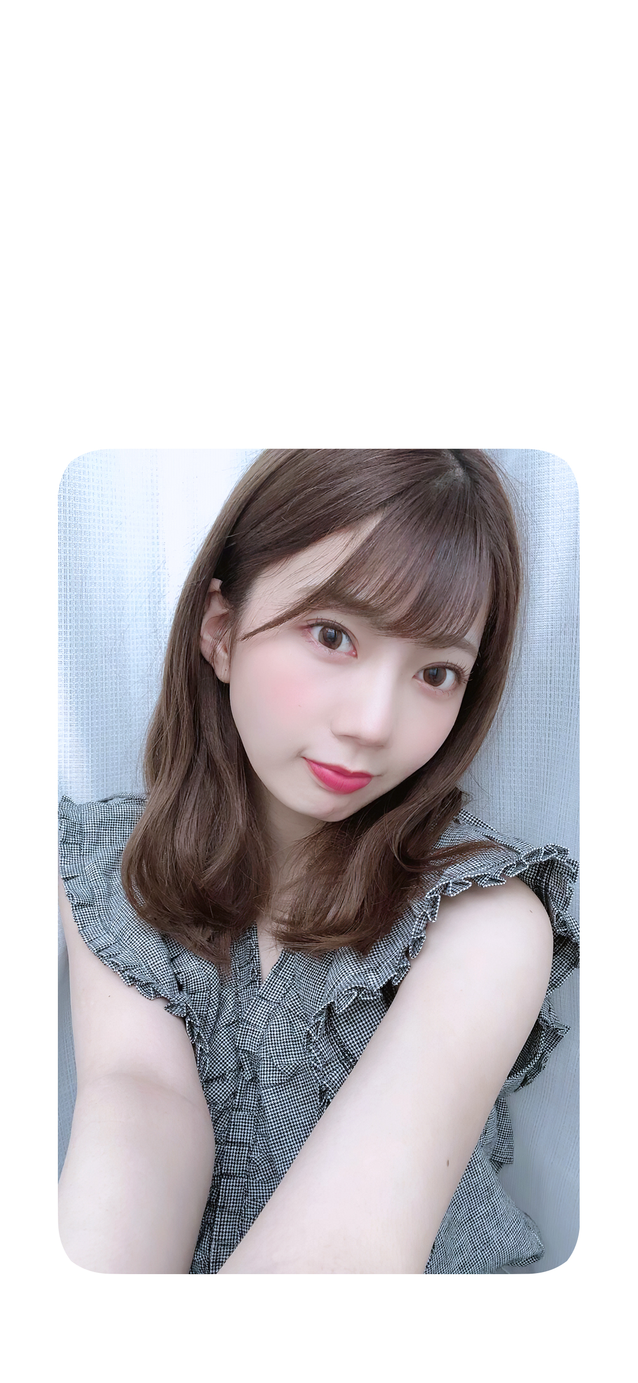 高本彩花の高画質なiphone 壁紙まとめ 4 8更新 日向坂辞典