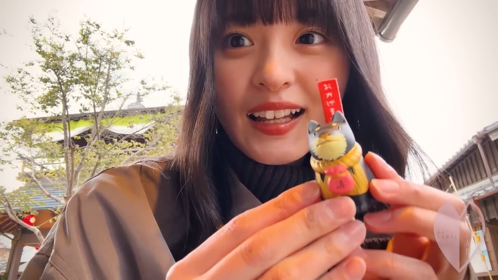 videoplayback (15).mp4_snapshot_16.35_[2025.07.27_19.15.43]
