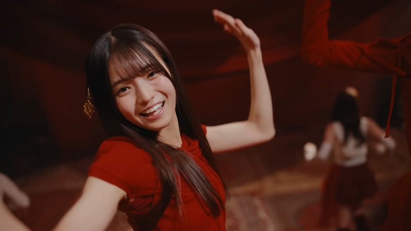 videoplayback (4).webm_snapshot_02.11_[2025.11.09_21.18.35]