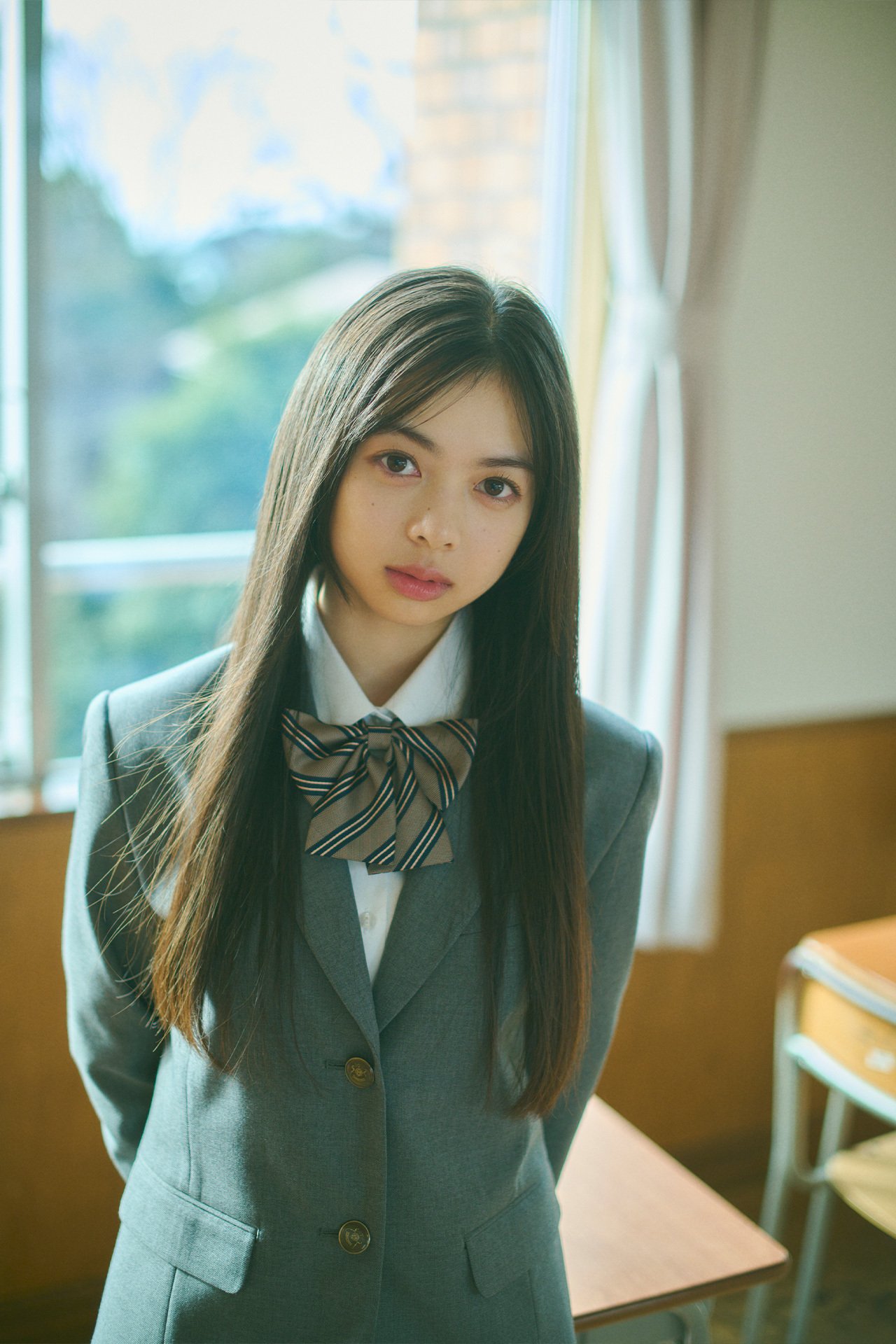 2025年乃木坂46プロフィール_全身_長嶋凛桜