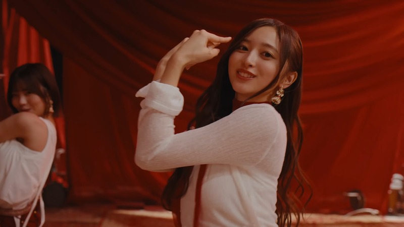 videoplayback (4).webm_snapshot_04.13_[2025.11.09_21.21.01]