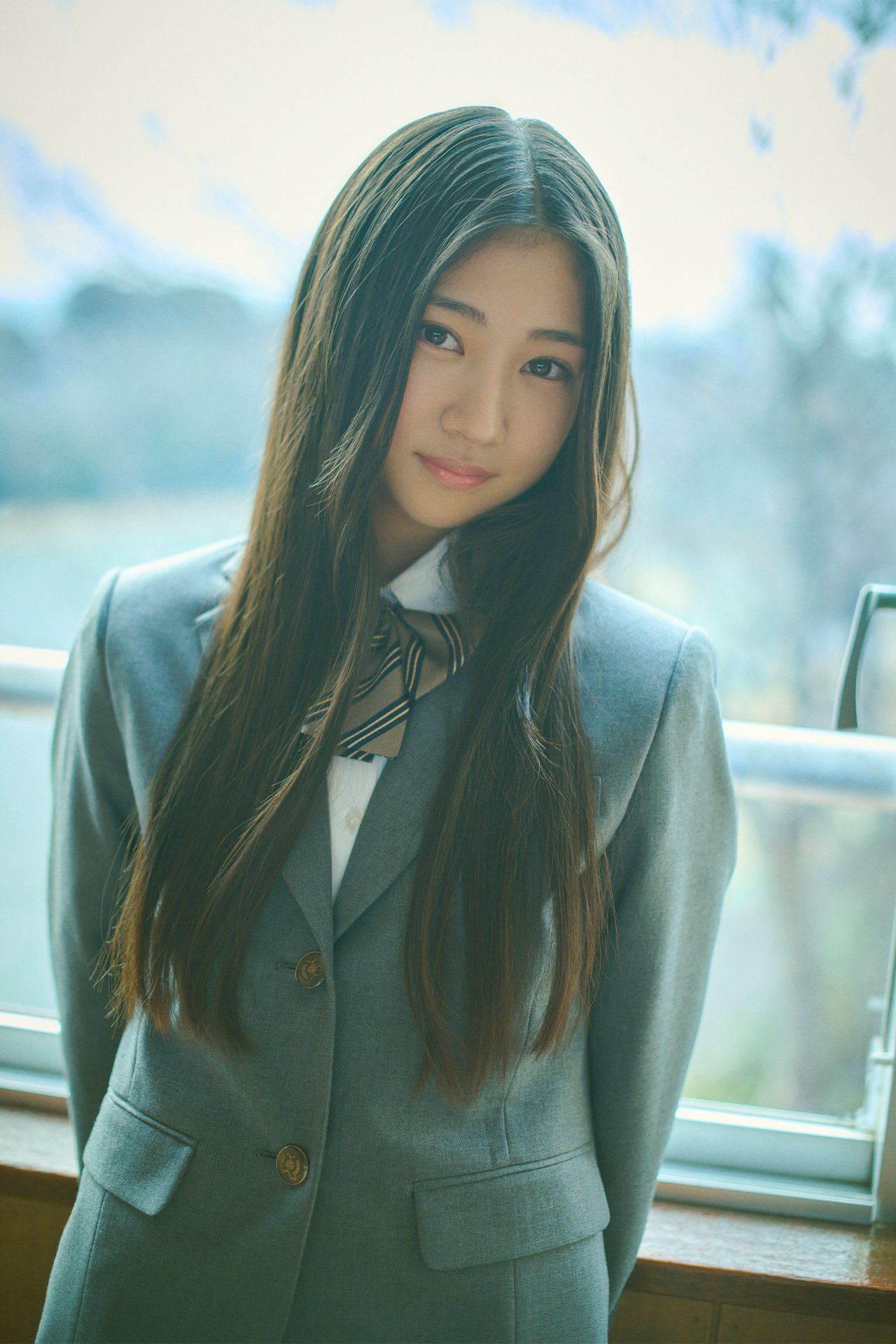 2025年乃木坂46プロフィール_全身_川端晃菜