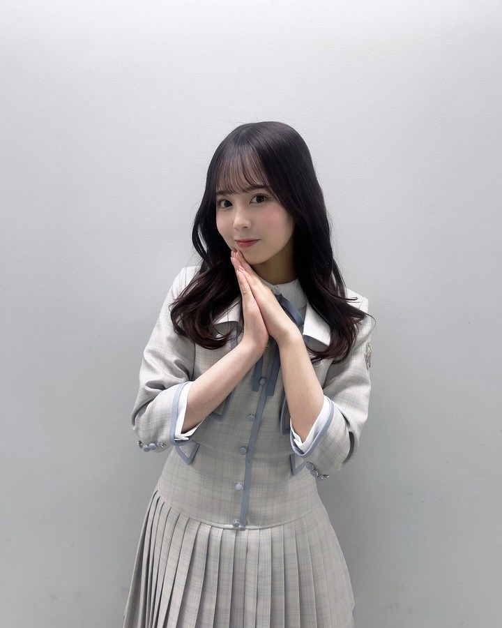 新制服 ️_ ⟡.· #乃木坂46 #licagram (2)