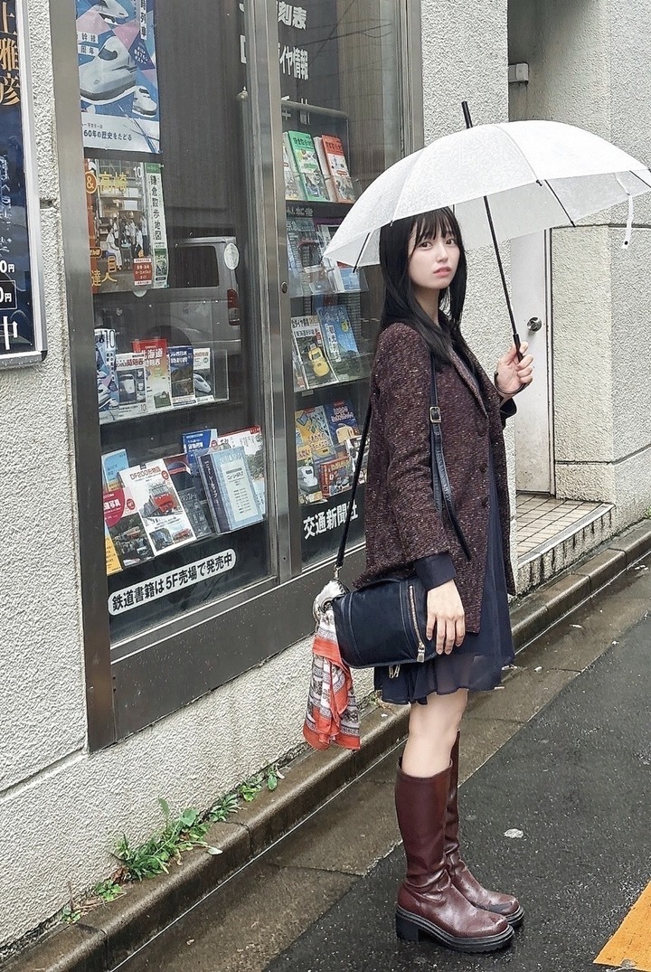 a88705287cb74a28f113896f8a3f6-01