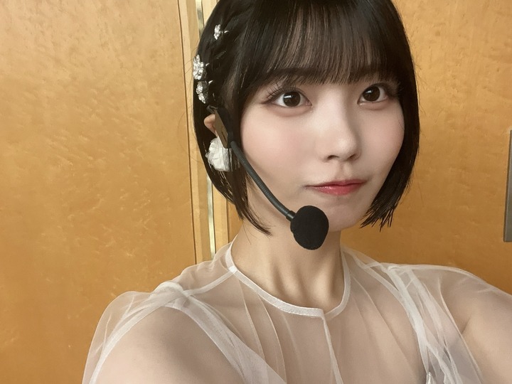 abe6bbe84d5d2602858aea543c36f-01