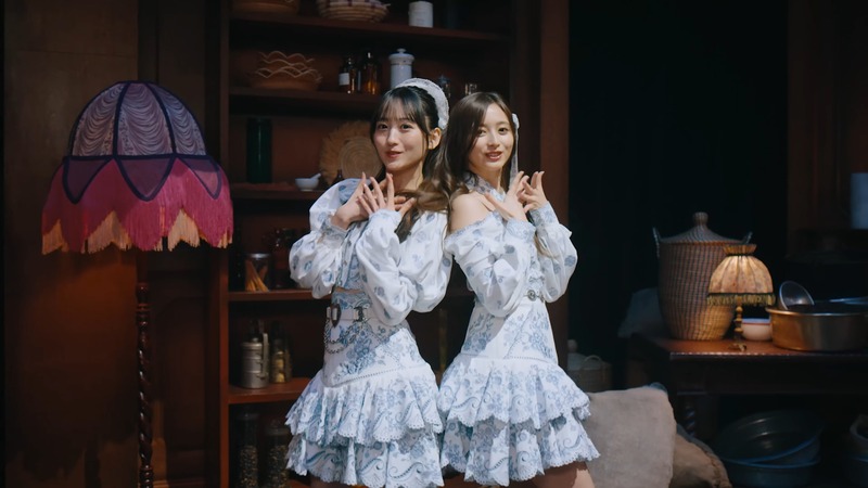videoplayback (4).webm_snapshot_03.04_[2025.11.09_21.19.34]