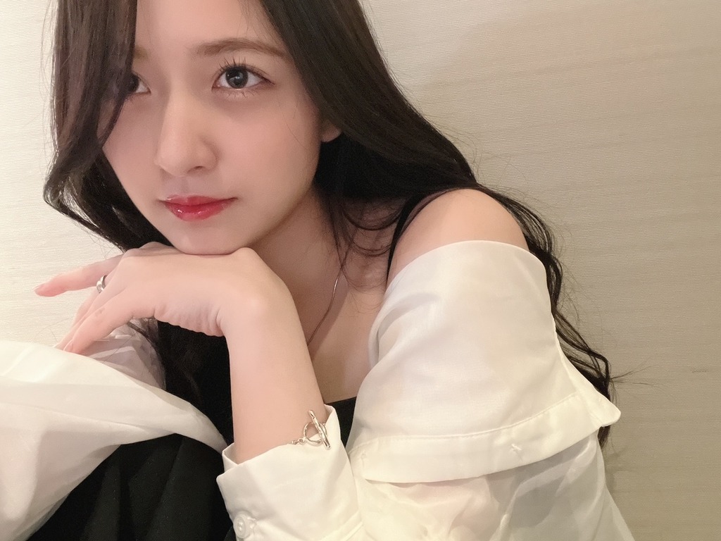 01f1083196a7e19335418011ef320-01