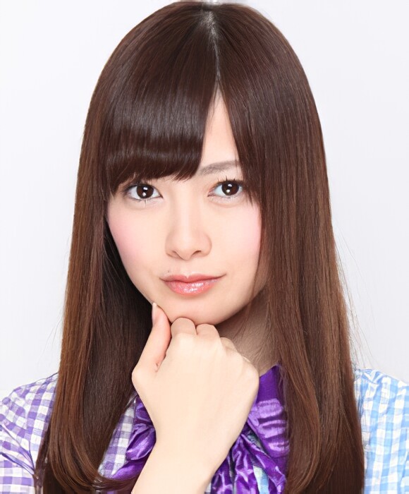 2012年乃木坂46プロフィール_白石麻衣-edit