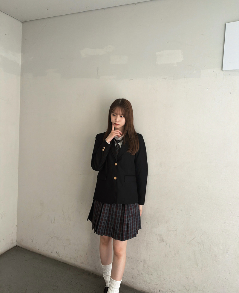 mob9zbnqC