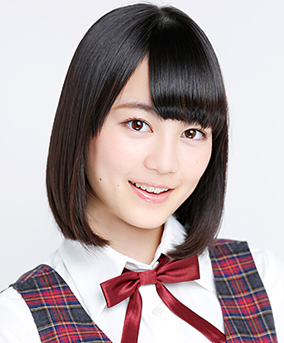 2014年乃木坂46プロフィール_生田絵梨花-edit