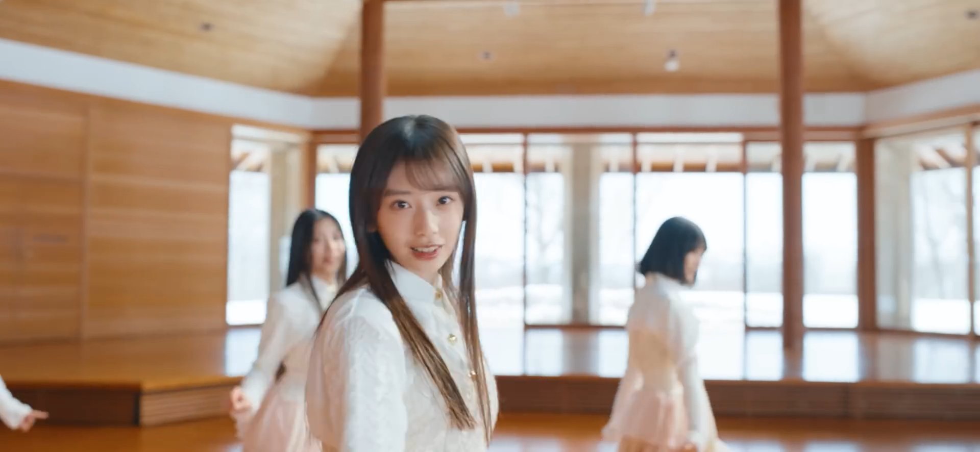 videoplayback (23).mp4_snapshot_01.28_[2025-03-22_00.35.03]