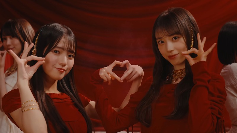 videoplayback (4).webm_snapshot_04.58_[2025.11.09_21.23.40]