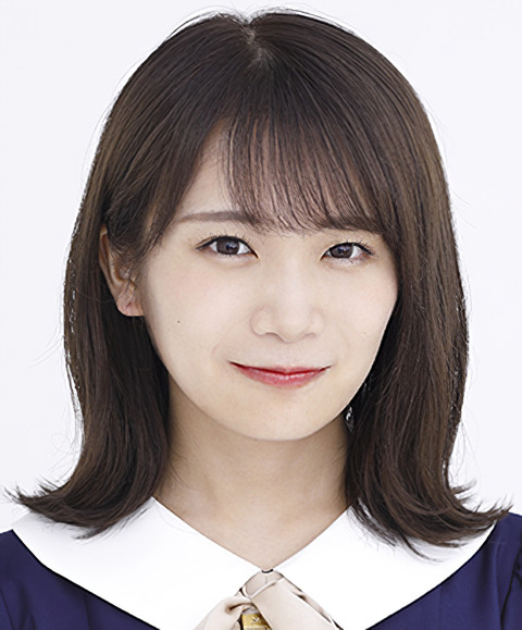 2019年乃木坂46プロフィール_秋元真夏-edit