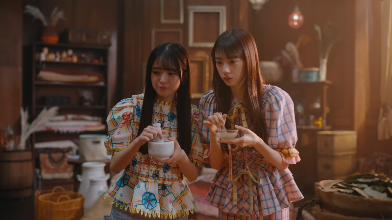 videoplayback (4).webm_snapshot_00.48_[2025.11.09_21.15.34]
