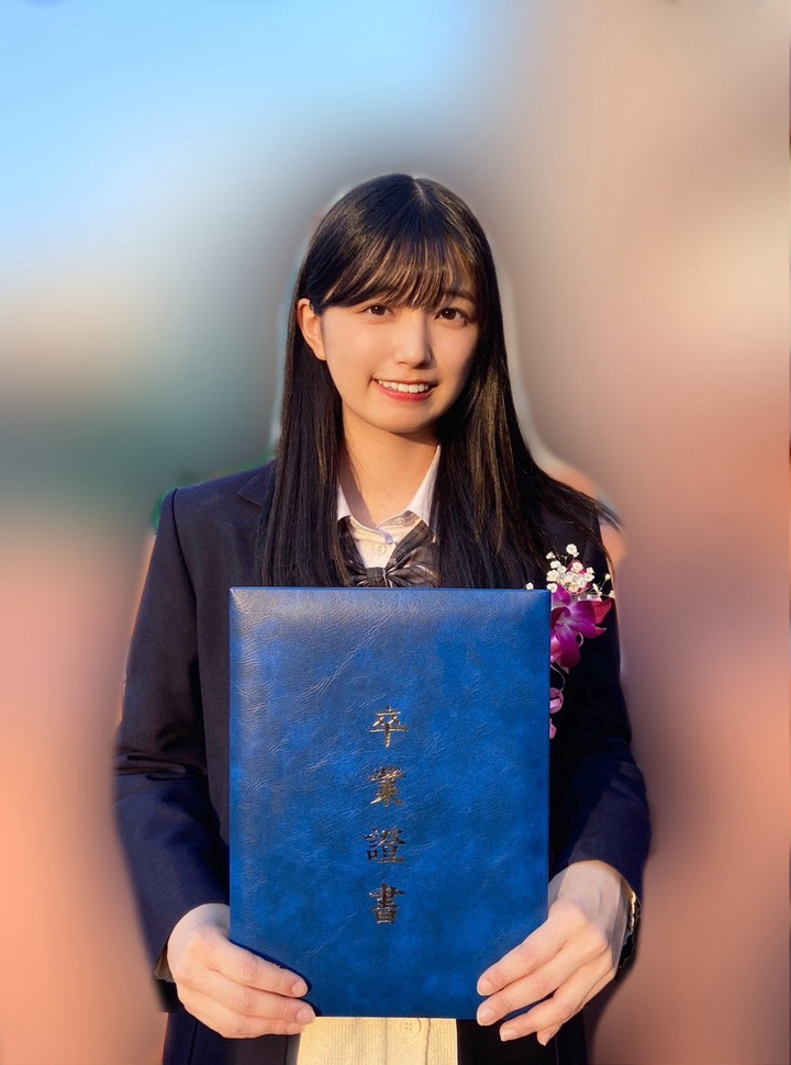 a707ed5ae7256b7e9c2a6c79ce6e8