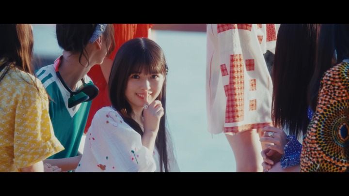 videoplayback (1).webm_snapshot_03.45_[2024-08-09_14.32.19]