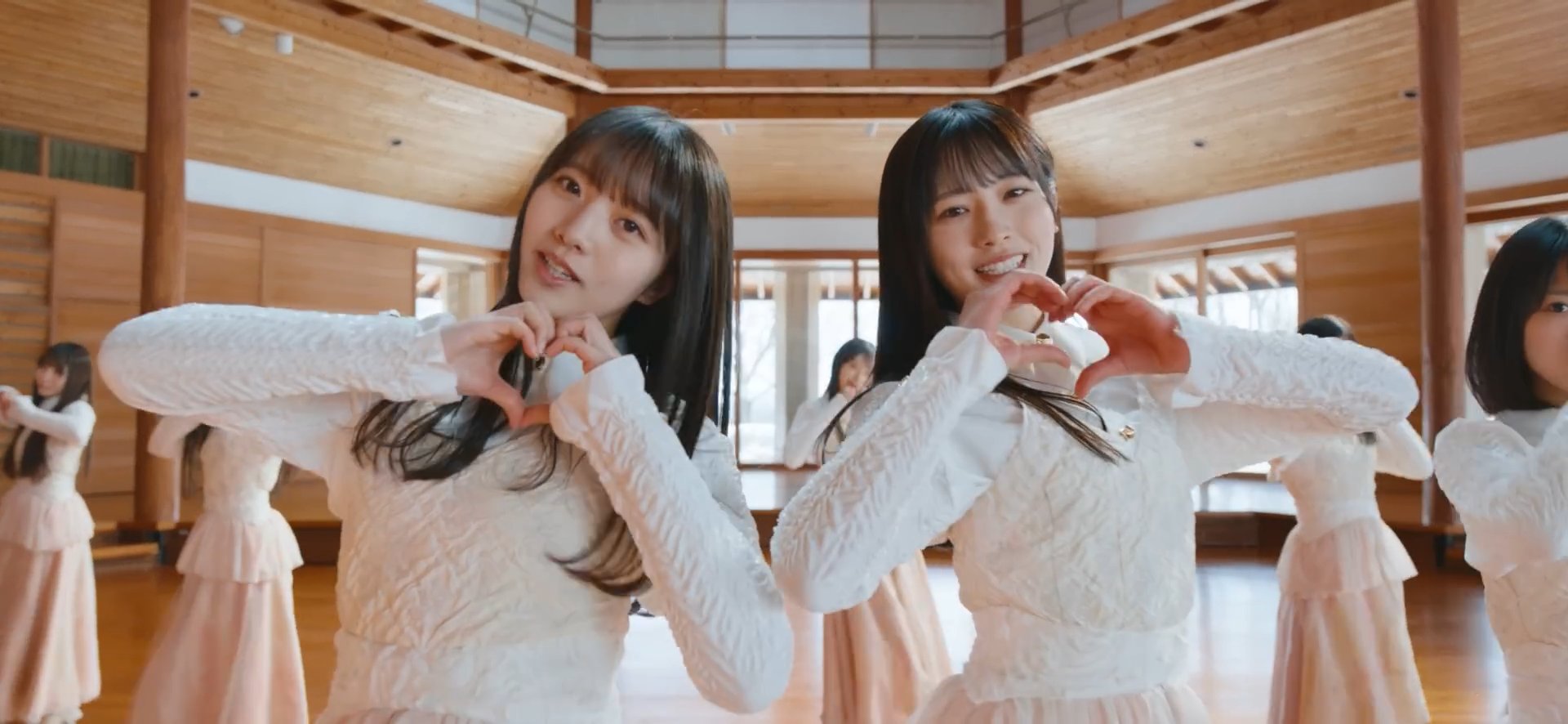 videoplayback (23).mp4_snapshot_01.05_[2025-03-22_00.34.12]