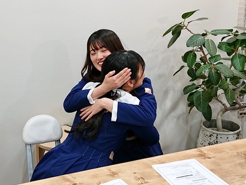 EQlFk6KUYAEseg4