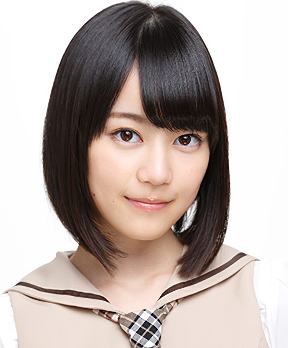 2013年乃木坂46プロフィール_生田絵梨花_3-edit