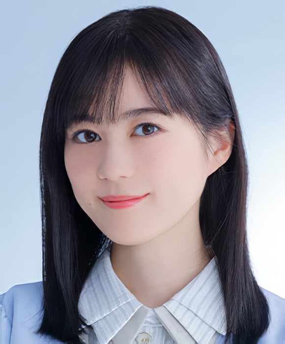 2021年乃木坂46プロフィール_生田絵梨花_2-edit