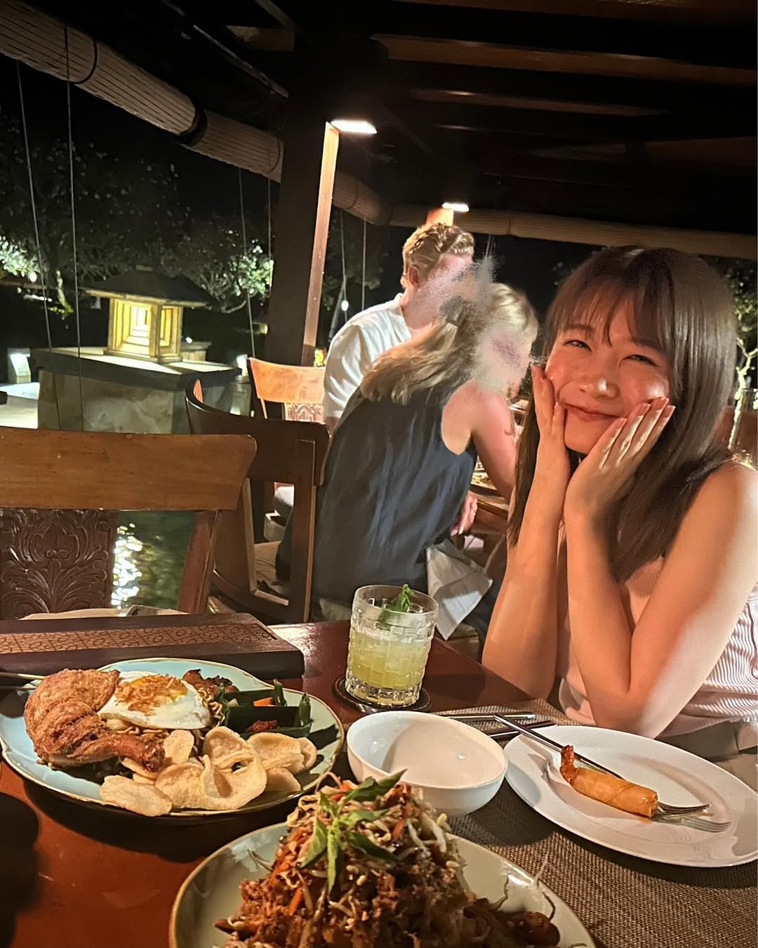 去年の思い出 変わらずいつも楽しいね #バリ (1)