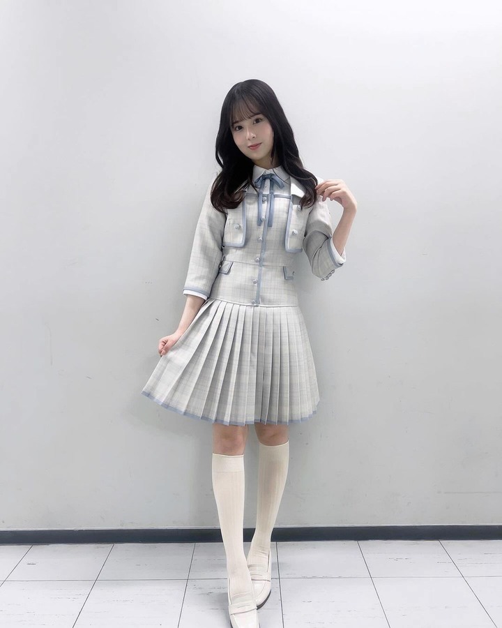新制服 ️_ ⟡.· #乃木坂46 #licagram (3)