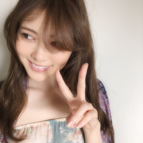 DAFxb85UwAAxNYP