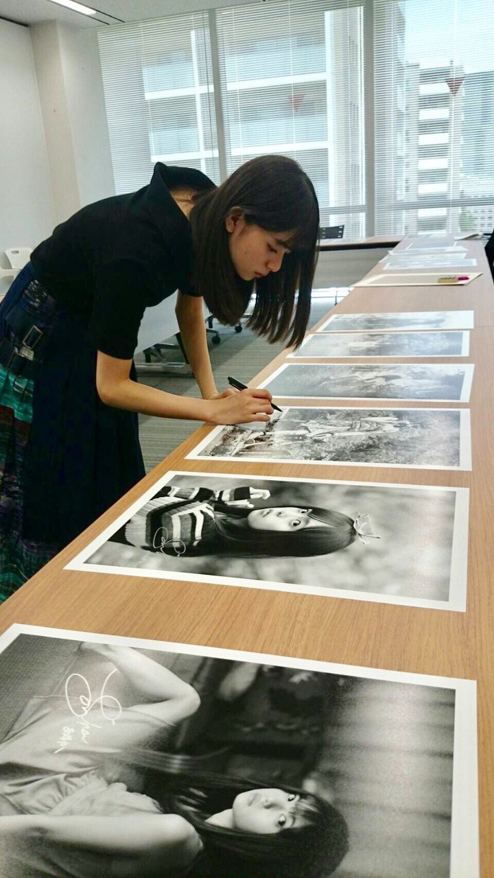 乃木坂46 齋藤飛鳥の写真集 潮騒 のプレゼント特製生写真が意外にでかくて豪華ww 乃木坂46まとめでぃあ 乃木坂46 齋藤飛鳥の写真集 潮騒 のプレゼント特製生写真が意外にでかくて豪華ww 乃木坂46まとめでぃあ