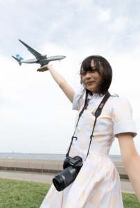 乃木坂46 鈴木絢音の手乗り飛行機がかわいい 乃木坂46まとめでぃあ 乃木坂46 鈴木絢音の手乗り飛行機がかわいい 乃木坂46まとめでぃあ
