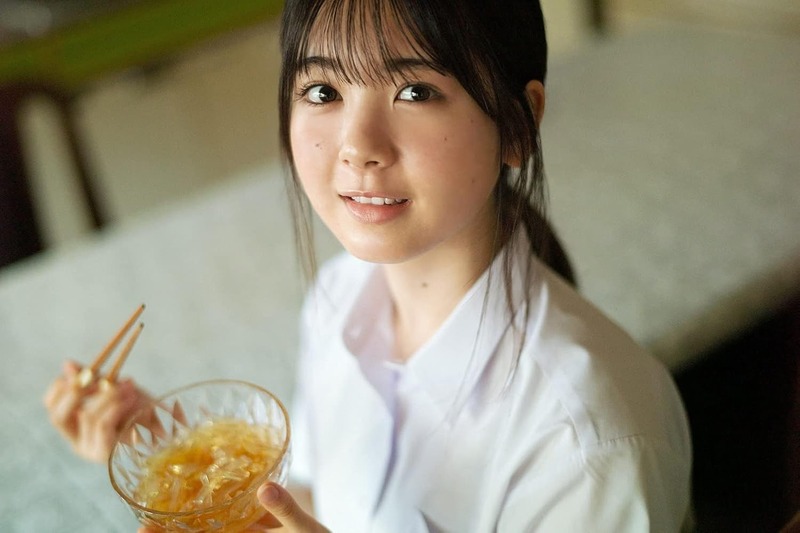 筒井あやめちゃんのグラビアについて1