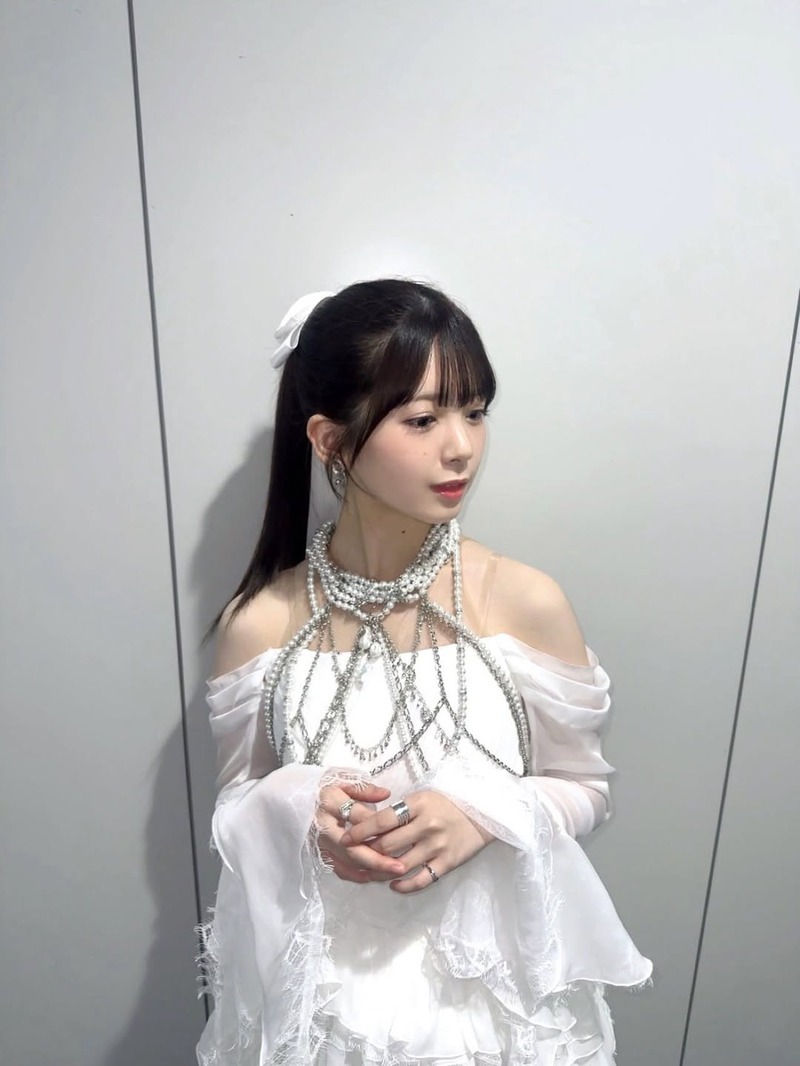 bしい衣装🕊