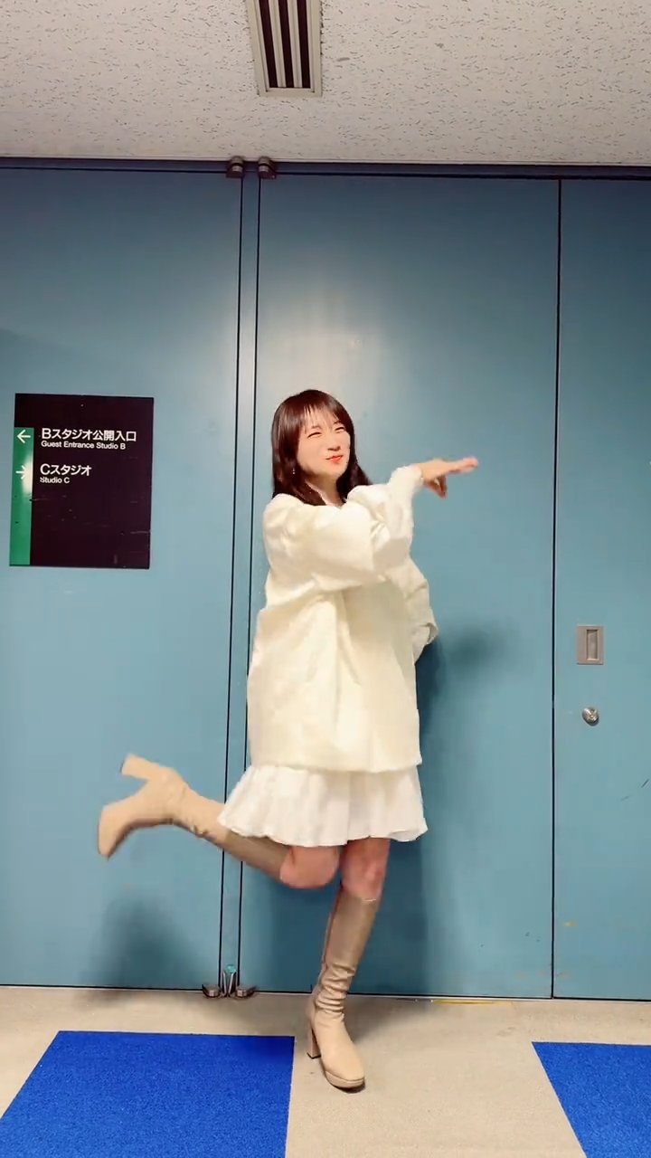 春の訪れ🌸✨#AKB48_名残り桜.mp4_snapshot_00.02_[2026.03.23_14.57.37]