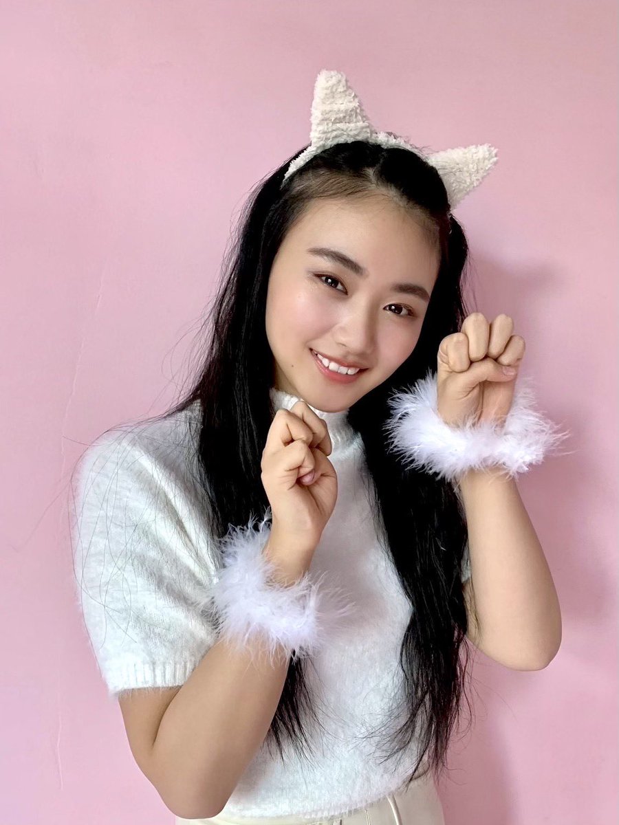 櫻坂46 山崎天 可愛い白猫に変身 普段はツンキャラだが珍しい甘々天ちゃんが 乃木速