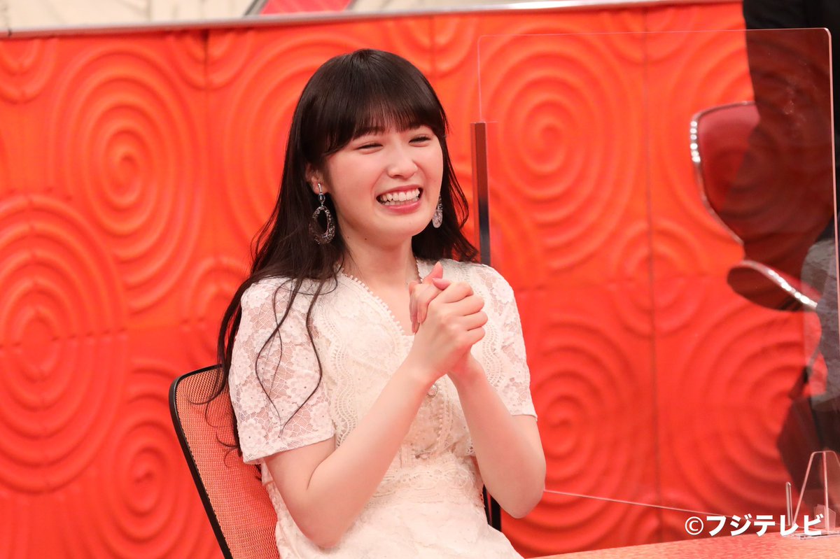 乃木坂46 高山一実 そのネタ ネタにしていいですか 進行アシスタントで出演 かずみんの進行はまさに アメイジング O 乃木速