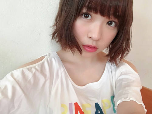 【乃木坂46】みり愛と万理華は同じ携帯ケースだよね！