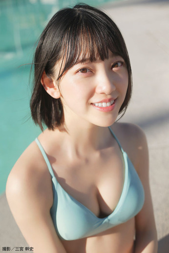 【乃木坂46】素晴らしいな！堀未央奈『ソロ写真集』表紙に水着姿だと(；ﾟДﾟ)！！！！！