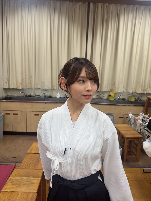 urumi80