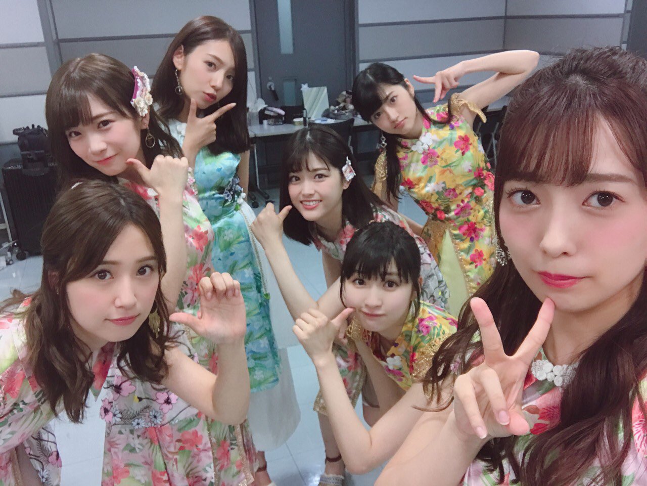 乃木坂46 この写真 さゆにゃんの胸元に目が行った人 正直に挙手をwwwww 乃木坂46まとめ 乃木りんく