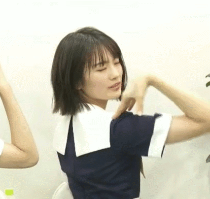 レイちゃんって笑うとニッコニコで可愛い系だけどキリッとした表情も似合うよね 乃木坂46 乃木坂46まとめ亭