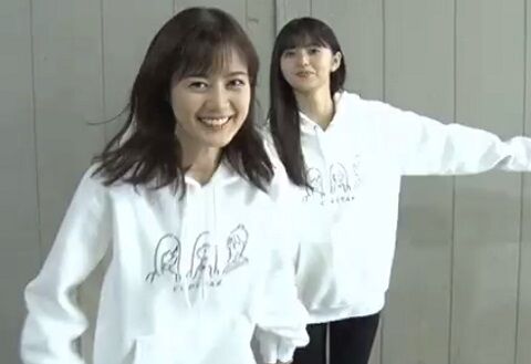 生田絵梨花 齋藤飛鳥 突然笑顔で猛ダッシュwww 乃木坂46まとめ亭 生田絵梨花 齋藤飛鳥 突然笑顔で猛ダッシュwww 乃木坂46まとめ亭