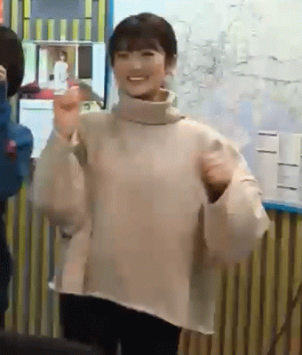 ひなちまの謎のセクシーポーズが気になったww 乃木坂46 乃木坂新聞係 ひなちまの謎のセクシーポーズが気になったww 乃木坂46 乃木坂新聞係