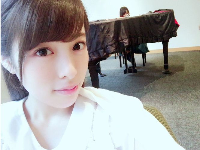 欅坂46 齋藤冬優花ブログで登場する ピアノを弾いている子って誰だろう 菅井 小林 石森 欅って 何 欅坂46まとめ